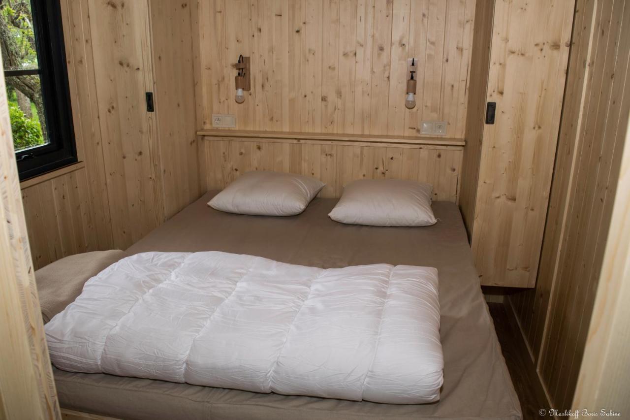 מלון Moncrabeau Camping Le Mouliat מראה חיצוני תמונה